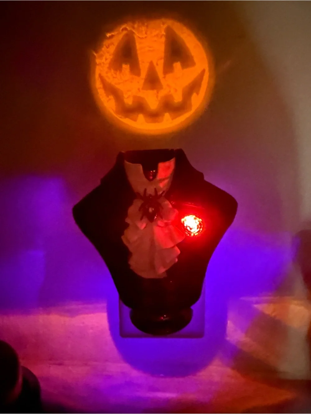 Bath and Body Works headless horseman projector wallflower Halloween plug